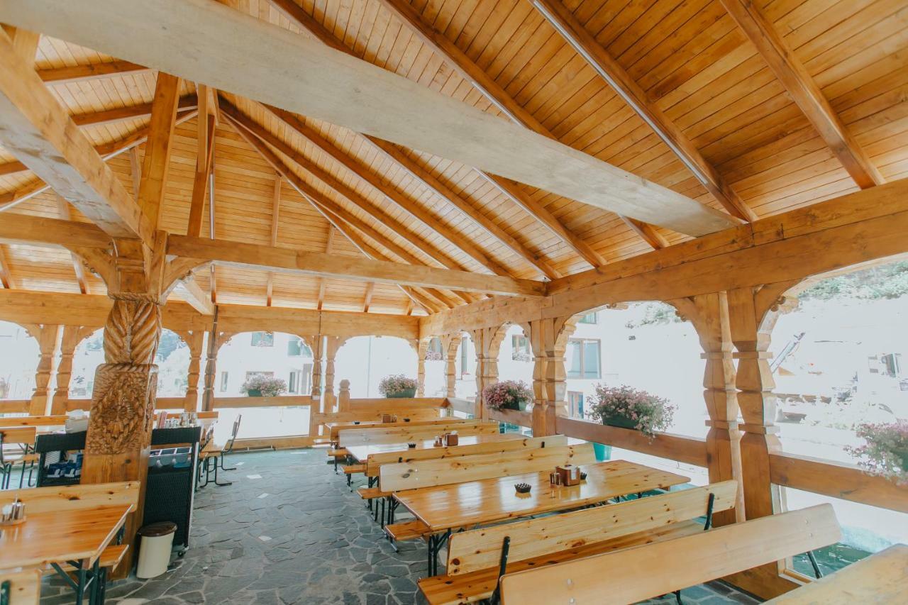 Lostrita - Pastravarie, Hotel & Spa バイア·マーレ エクステリア 写真