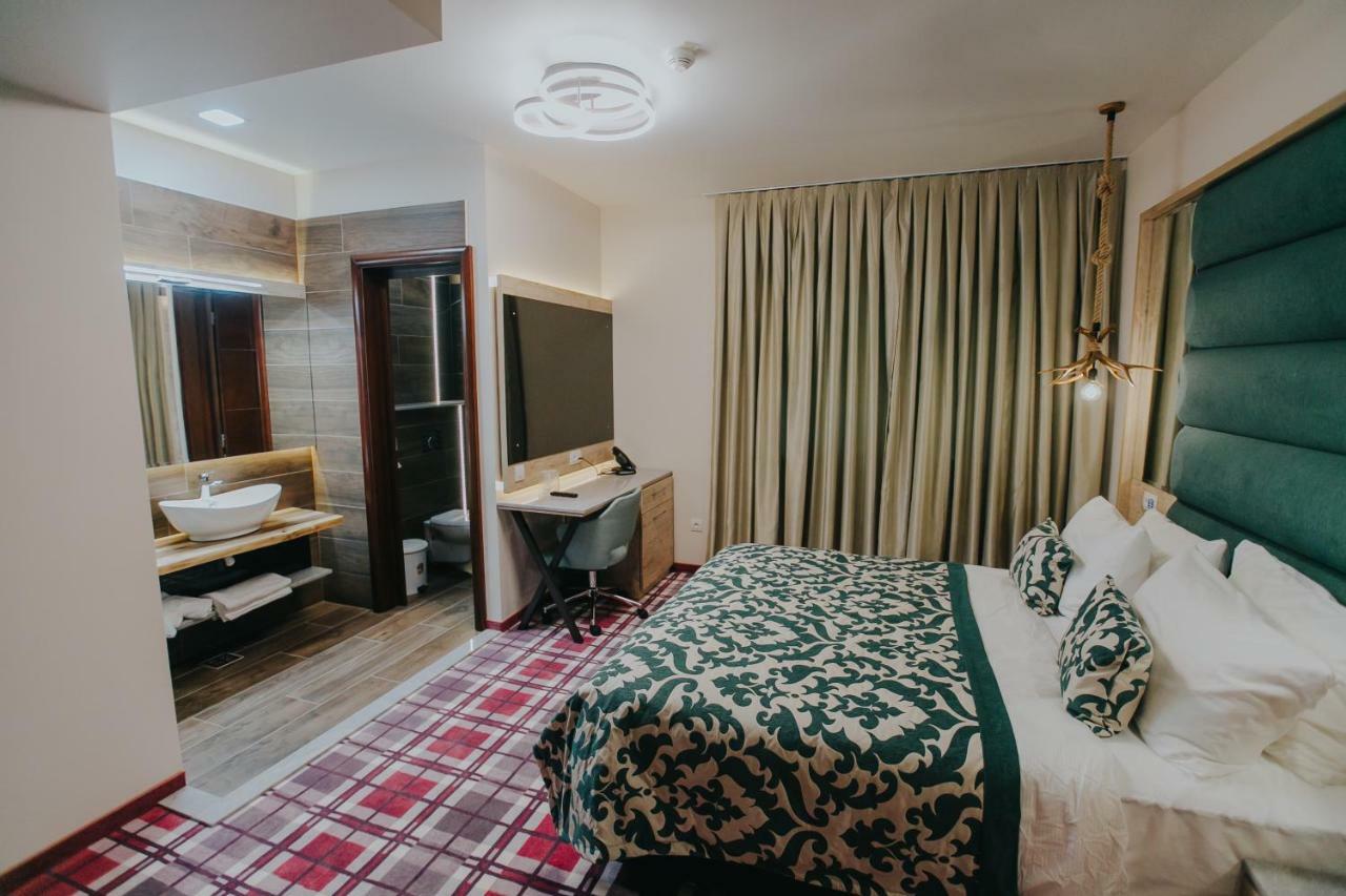 Lostrita - Pastravarie, Hotel & Spa バイア·マーレ エクステリア 写真