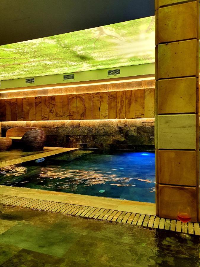 Lostrita - Pastravarie, Hotel & Spa バイア·マーレ エクステリア 写真